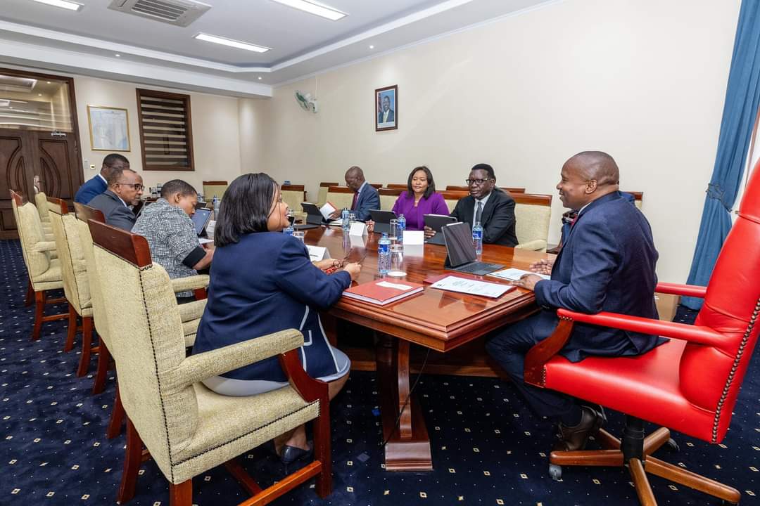 KennyKaburu's tweet photo. Deputy President Kithure Kindiki chairing the Cabinet Committee on Finance, Infrastructure, Land, and Production Economy at the Official Residence in Karen. 

The committee is deliberating on key policy matters to enhance economic growth, streamline infrastructure development, and address land management issues, all geared towards advancing Kenya's Bottom-Up Economic Transformation Agenda.