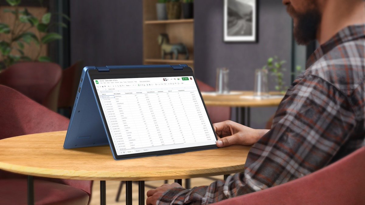 GadgetFlow's tweet image. The Lenovo IdeaPad Flex 3i Chromebook combines a 12″ touchscreen with a lightweight, versatile design. Perfect for work, play, and everything in between. 💻✨ #LenovoIdeaPad #Chromebook #TechFlexibility
thegadgetflow.com/product/lenovo…