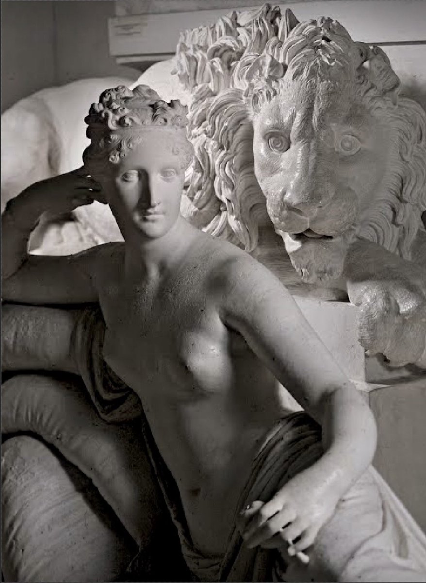 NewAtlantis_9's tweet photo. C: He was influencing art to become a portal to higher consciousness. Listening to Magic Flute, or looking at a #Canova sculpture, or meditating at a painting by #VigeeLeBrun can help us reach the consciousness of the Soul. https://t.co/yimnCxIezZ