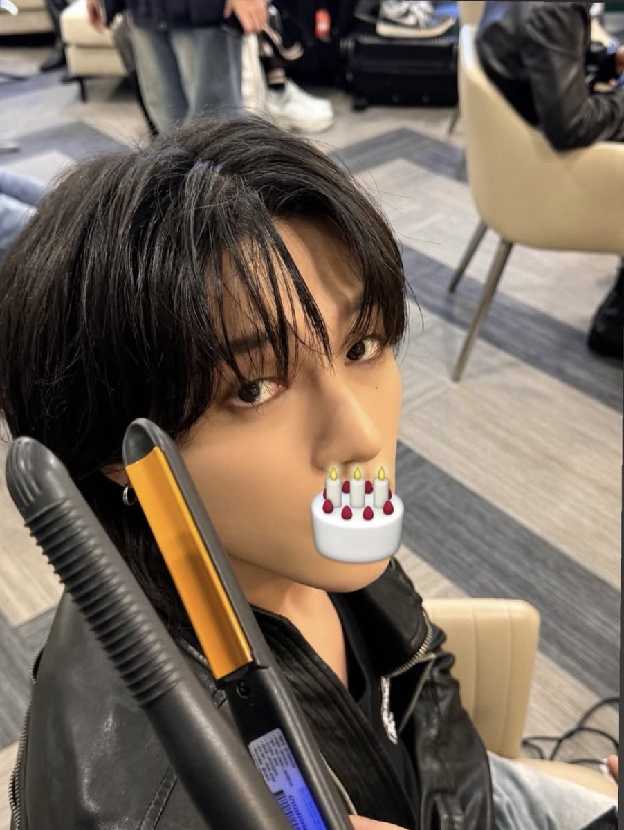 W00LOOKS's tweet photo. WOOYOUNG IN JONGHO’s STORY 😭🤍 https://t.co/KKdsc3tCjz