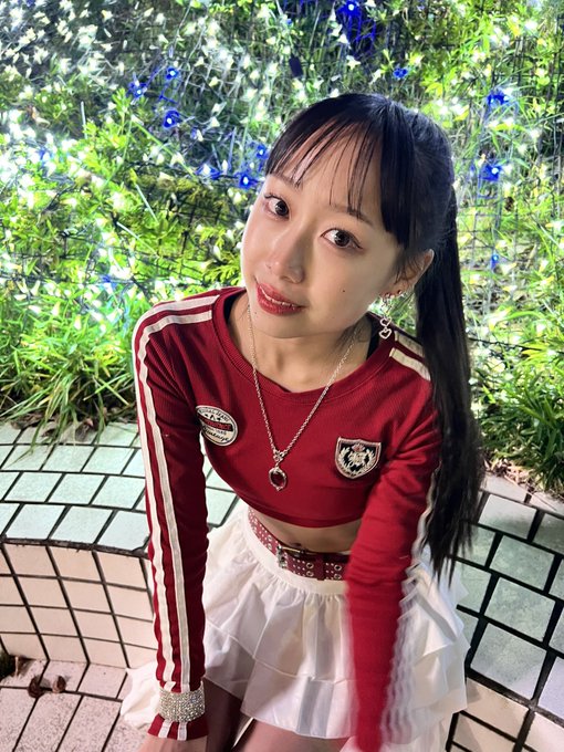 NananeのTwitter画像18