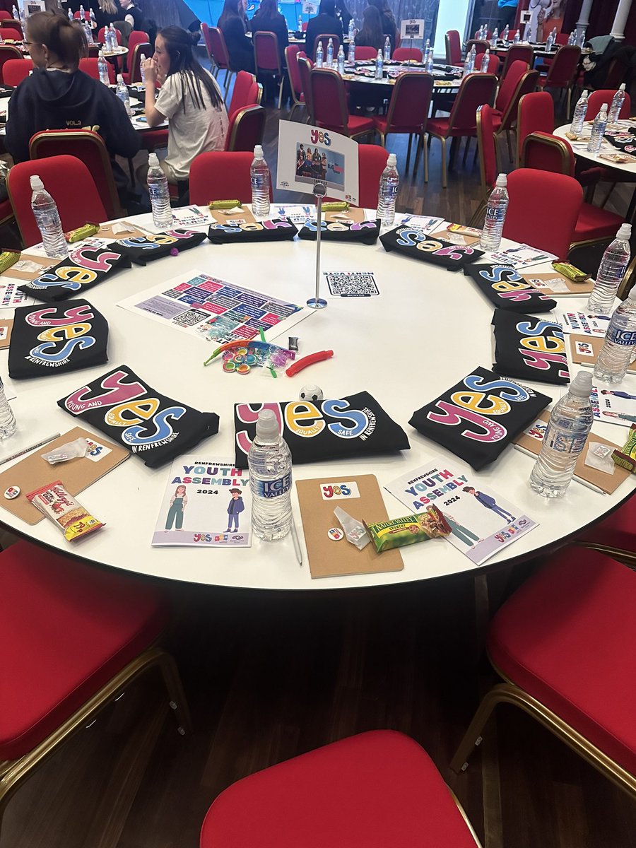 Young and Equally Safe in Renfrewshire tweet media