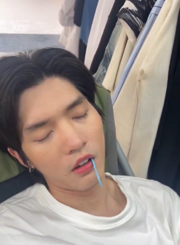𝐜𝐡𝐚𝐧 🧸🌼⭐️ tweet media