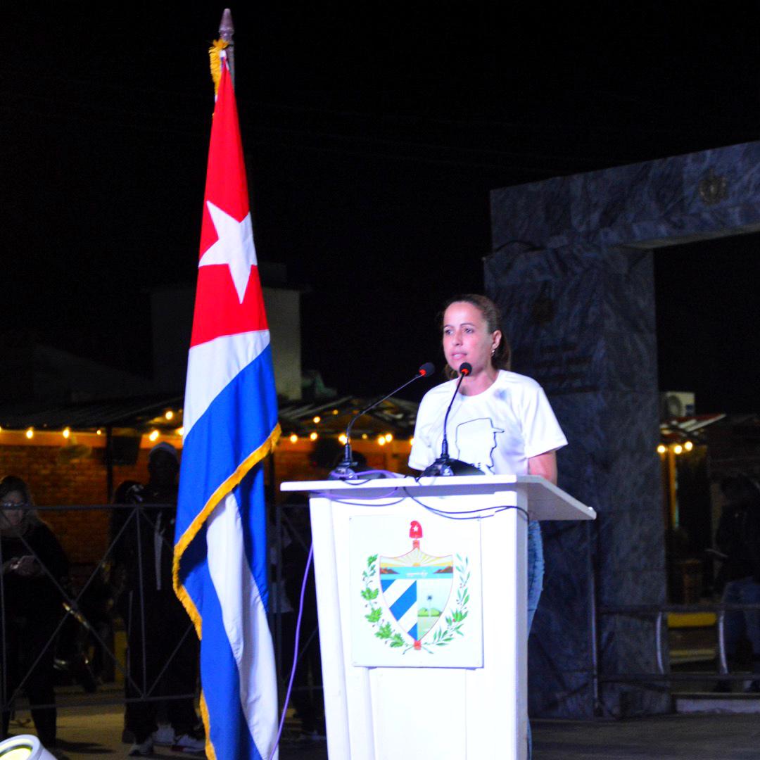 Los jóvenes pinareños ratificaron su compromiso con la Revolución en la velada cultural en homenaje a #FidelPorSiempre