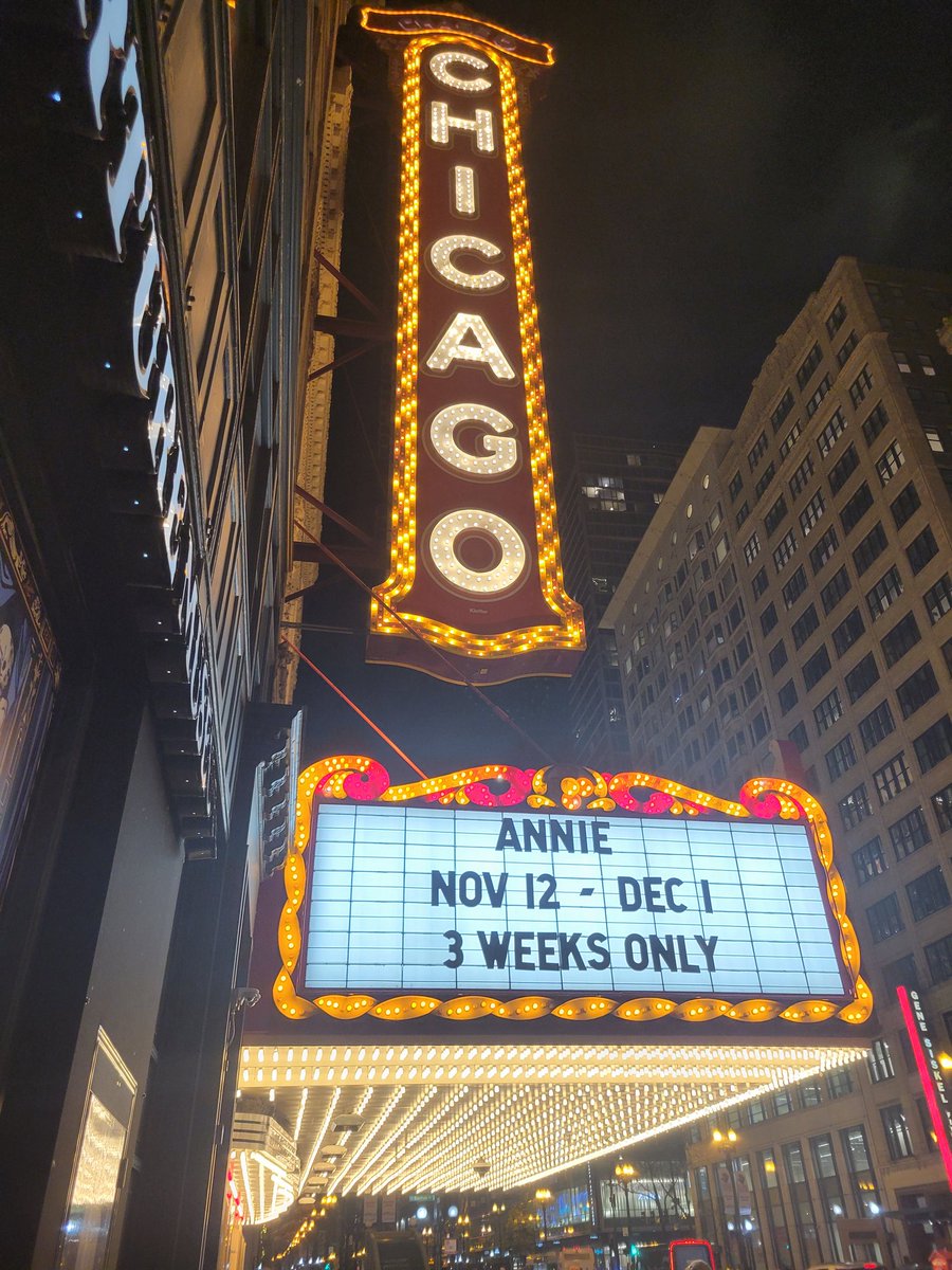 Hayley G. Toth tweet media