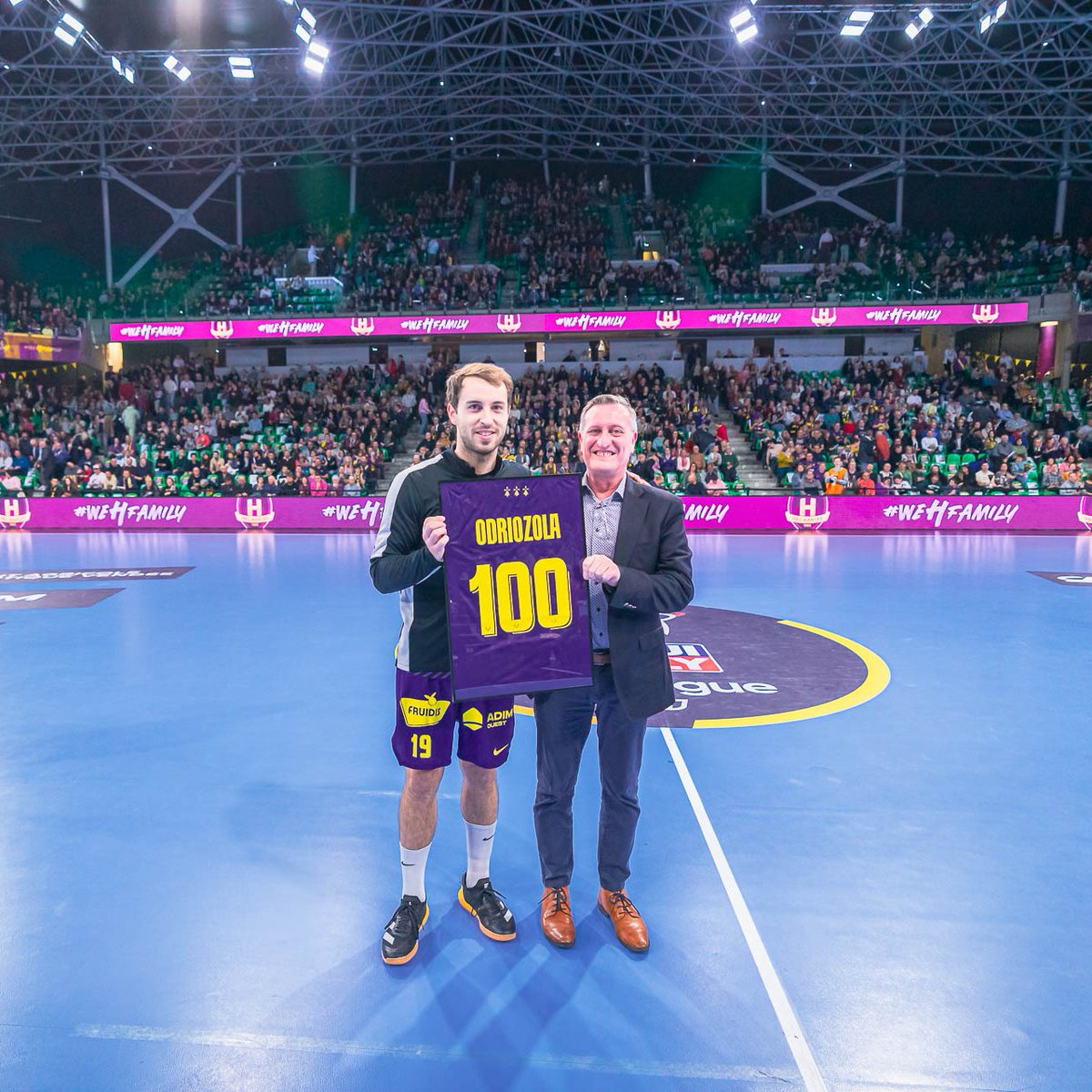 1⃣0⃣0⃣ 𝗺𝗮𝘁𝗰𝗵𝘀 𝗮𝘃𝗲𝗰 𝗹𝗲 𝗛𝗕𝗖 𝗡𝗮𝗻𝘁𝗲𝘀 🟣🟡
𝘛𝘰𝘶𝘵𝘦𝘴 𝘤𝘰𝘮𝘱𝘦́𝘵𝘪𝘵𝘪𝘰𝘯𝘴 𝘤𝘰𝘯𝘧𝘰𝘯𝘥𝘶𝘦𝘴

Et encore beaucoup d'autres à venir.
Bravo Kauldi 👏