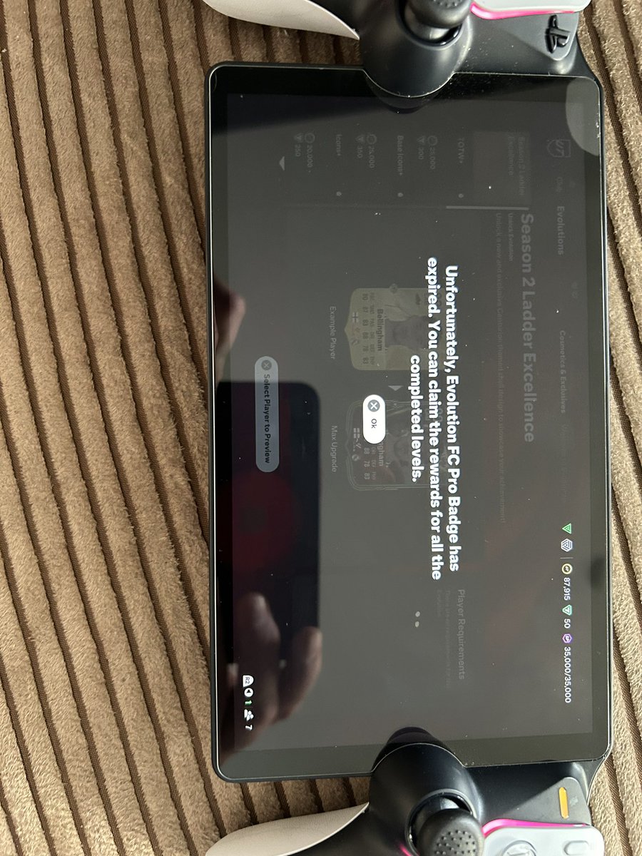 And again!! Wtf <a href="/EASFCDirect/">EA SPORTS FC Direct Communication</a>  #help #evo