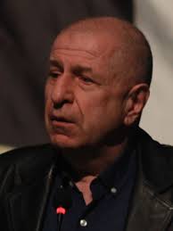 Küfür tek millet; "İhsan Şenocak &amp; Ümit Özdağ"

Söz konusu Demokrasi olduğunda, Allah'ın hükümranlığını ve egemenliğini savunanlara karşı, farklı ideolojik görüşlere sahip olanlar dahi birlik içinde hareket edebiliyor.

Hak ile batılın saflarını ayıran Allah'a hamd olsun.