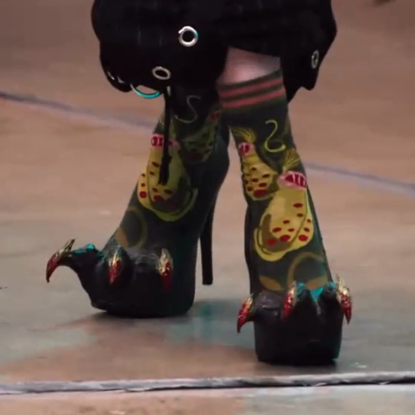 Creakywindow tweet media