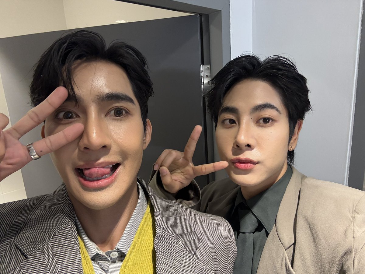 มซ tweet media