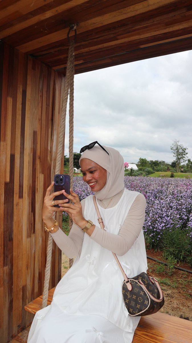 nvdirah's tweet photo. Khao Yai 🌻 https://t.co/TwsAEmOc5X