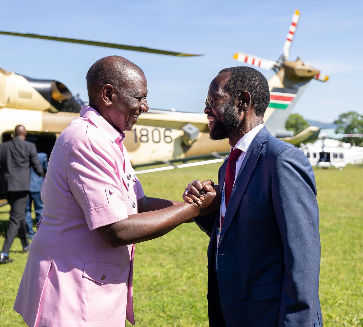 lawrencekitema's tweet photo. President William Ruto earlier today graced the Fourth African Sub-Sovereign Governments Network (AFSNET) Investment Conference 2024, held at the Grand Royal Swiss Hotel in Kisumu. #AfSNET2024
This conference brought together regional governments, investors, and development partners to discuss opportunities for investment and economic growth in Africa.
The event emphasized fostering partnerships to drive sustainable development, particularly in areas like infrastructure, trade, and innovation.
The conference is part of Kenya's broader push to attract foreign direct investment and strengthen ties within the African continent.