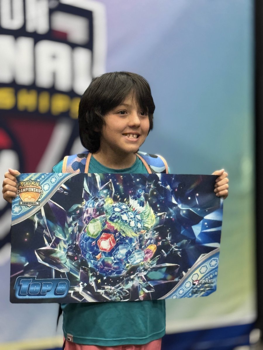 This weekend in Sacramento my student, Juan, made top 8 in the juniors division with the Gholdengo list we brewed up. We were rightfully expecting a lot of Raging Bolt which indeed was the case!

Having had Juan on since the end of last season, I'm really proud of this step!