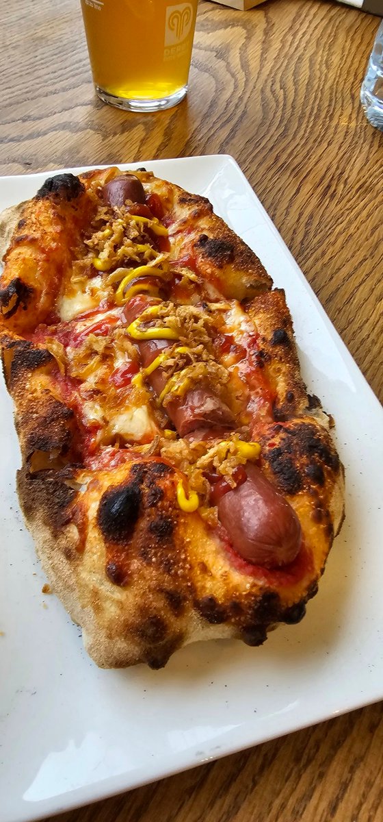 guysdine's tweet photo. #pizzadog https://t.co/v0RU8J97GJ #Nottingham https://t.co/RQo5McssUg