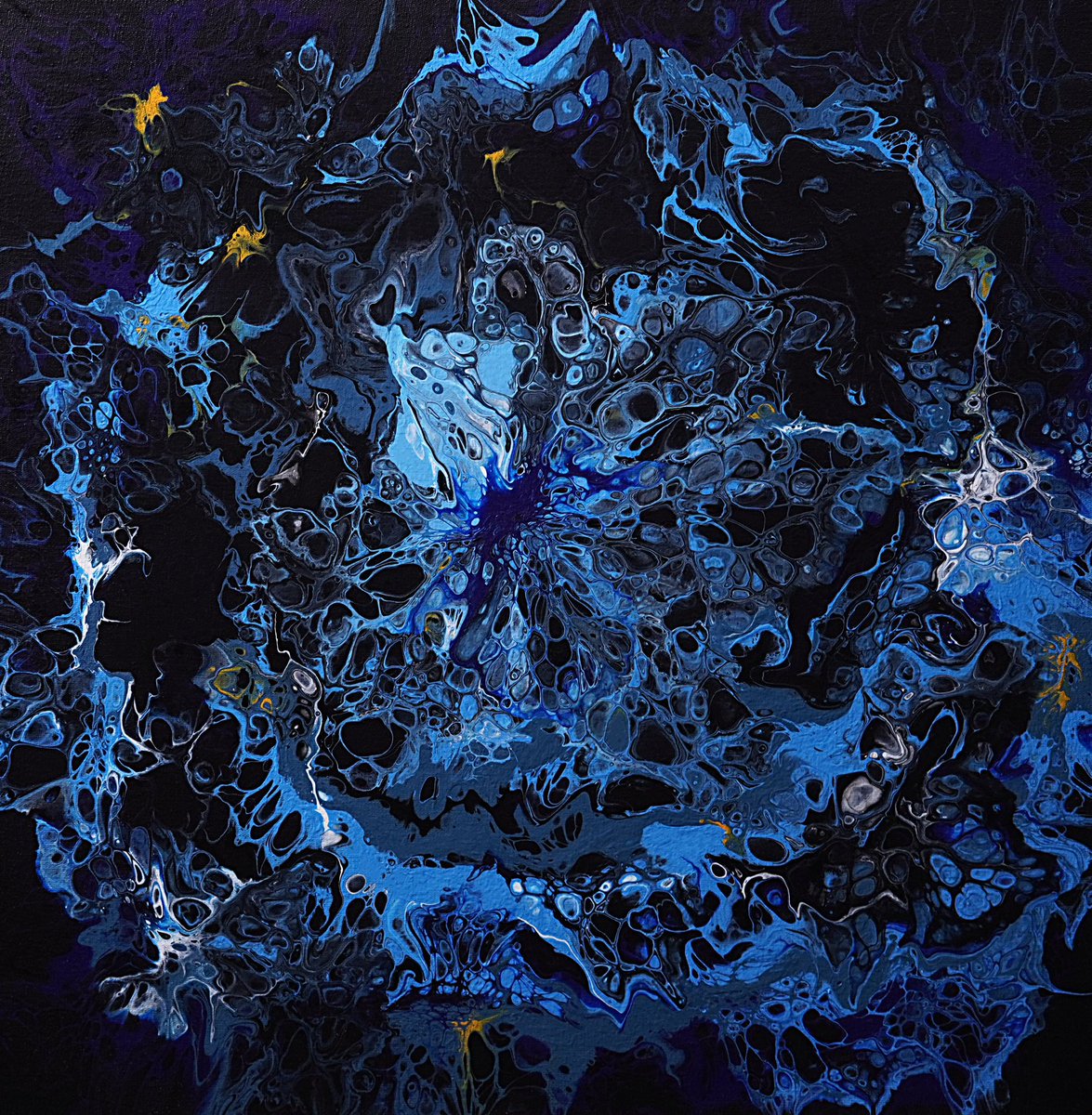 🌌 Deep Blue

“Dive into the depths of imagination.”

🎨Available on Foundation 
🔗 Link on bio 

#NFT #Foundation #DigitalArt
 #CryptoArt