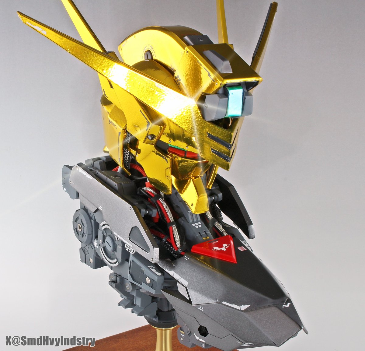 SmdHvyIndstry's tweet photo. ホビージャパン確認できました。
ガンプラ部門の一次通過作品に写真がなかったので、「今年は切手サイズかー」と思ってページをめくっていたらSEED部門に応募してました(笑)
SEED部門で無事一次通過です！ https://t.co/2MUBoNe33A