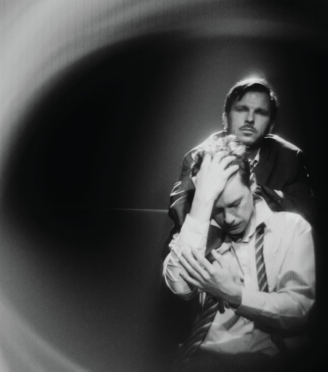 Sizləri tezliklə baş tutacaq “Praktika” Teatrı ilə əməkdaşlıqda təqdim edəcəyimiz “Özüm ilə təklikdə” adlı plastik tamaşaya dəvət edirik!

📷Aleksandr Tronov
📷Aleksandr Alyoxin
📷5 dekabr, saat 19:00
📷YARAT Mərkəzi (MFZ)
📷Giriş qeydiyyat ilədir:
forms.gle/c99utCAWzm5QV7…