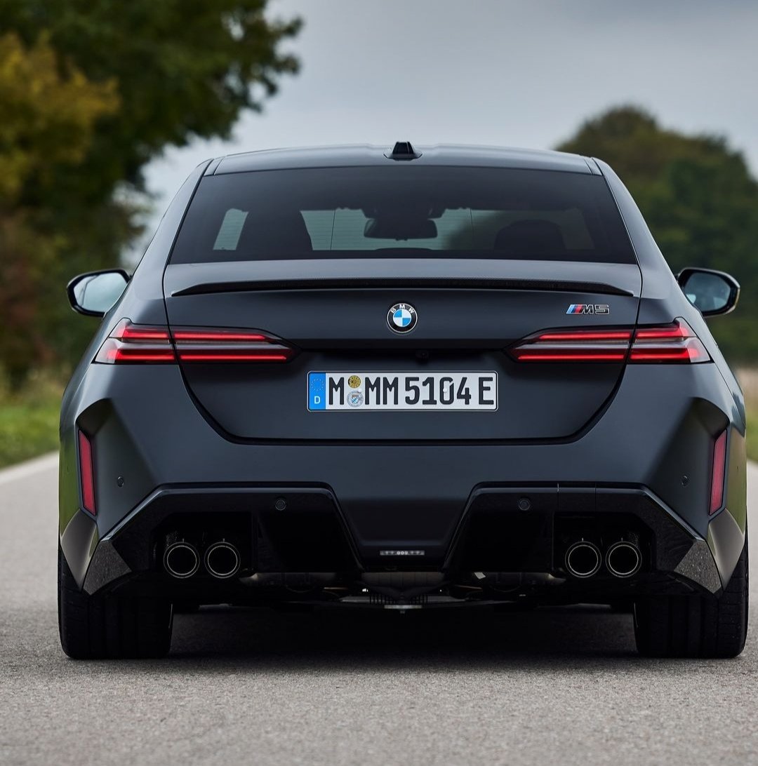 ExoticBMW tweet media