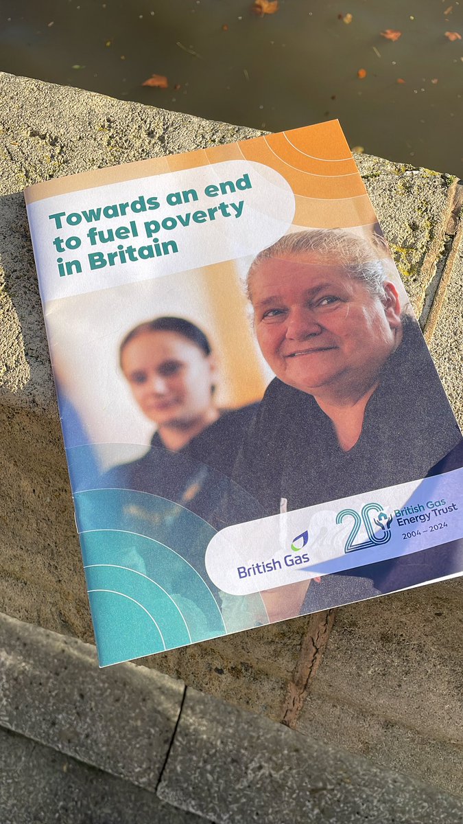 1973mandyMandy's tweet photo. the Minster for energy loving @LancashireWomen #handywomen service very thought provoking ideas #energysocialtariff https://t.co/a3fvi6MK3a