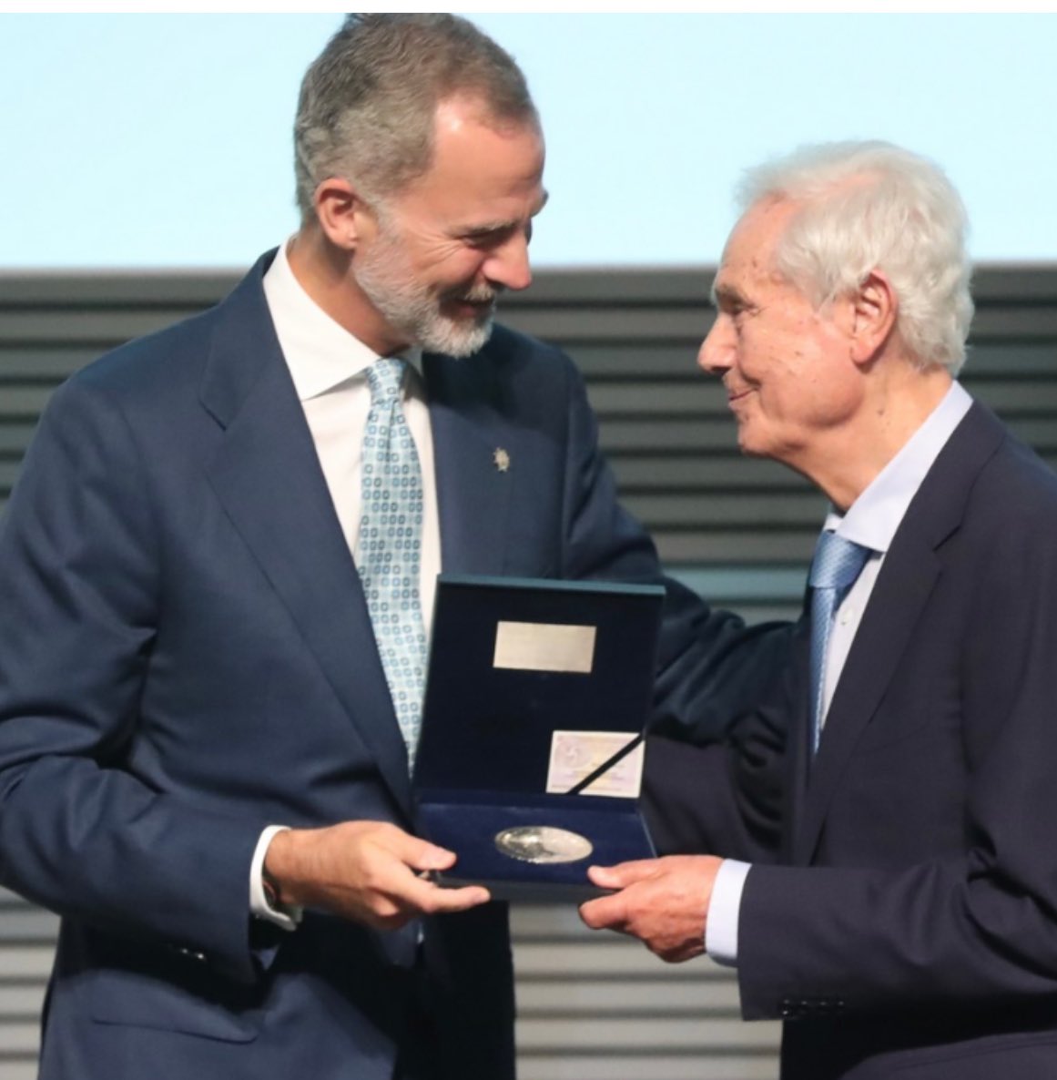 En nombre de todos los que integramos la Federación Empresarial Hotelera de Mallorca trasladamos nuestras nuestras más sinceras condolencias por la pérdida de Don Gabriel Escarrer Juliá, fundador y presidente de honor de Meliá Hotels Internacional.

ℹ️👉fehm.info/noticias/condo…