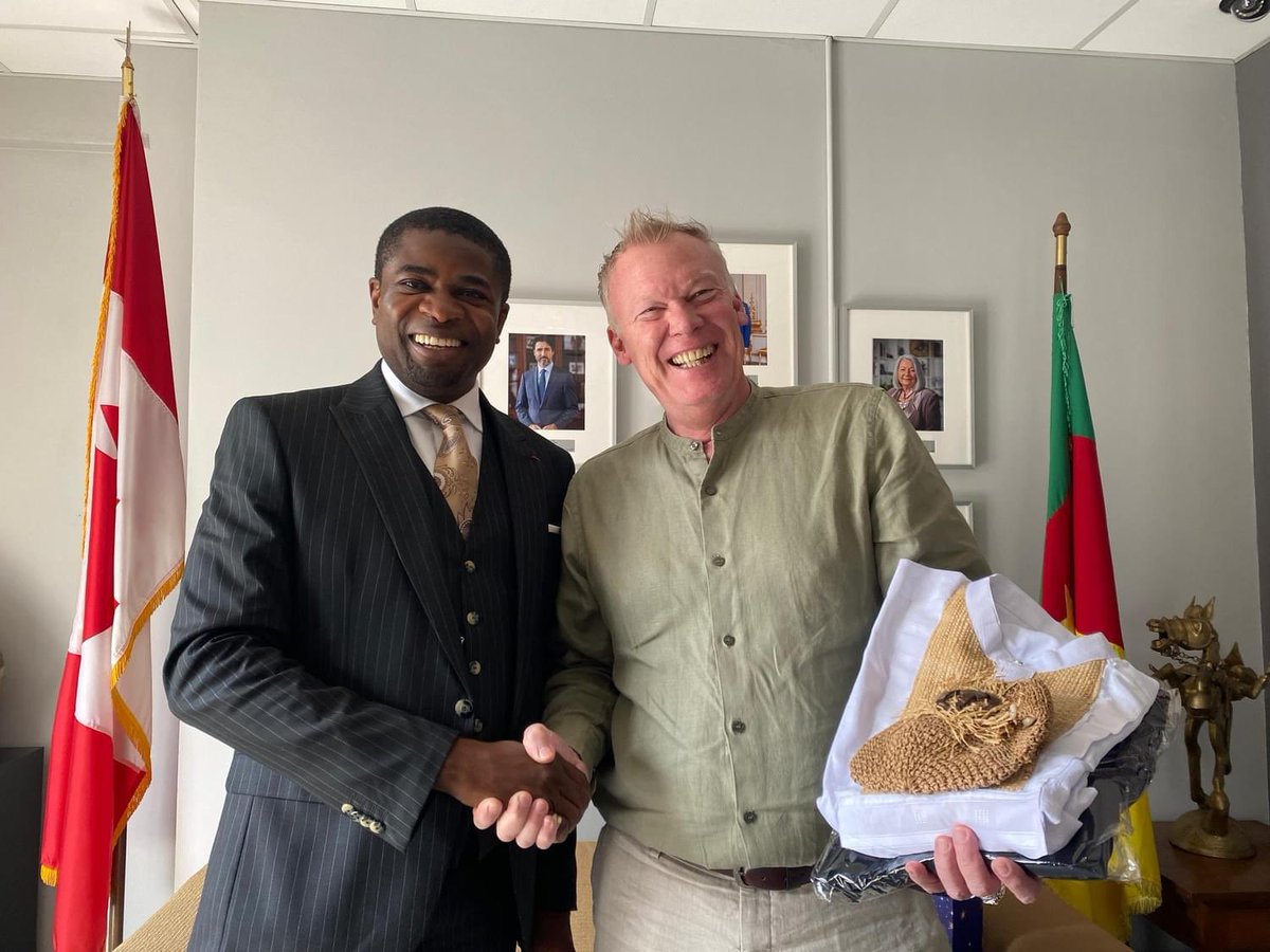 Malomba Esembe MP (@malombaesembemp) on Twitter photo Last Friday, I had the honour of meeting with the Acting High Commissioner of <a href="/CanadaCameroon/">Canada in Cameroon</a> in a productive exchange focused on shared objectives and opportunities for collaboration that bode tangible benefits for  for my constituency - Buea Urban.#nawewe Last Friday, I had the honour of meeting with the Acting High Commissioner of <a href="/CanadaCameroon/">Canada in Cameroon</a> in a productive exchange focused on shared objectives and opportunities for collaboration that bode tangible benefits for  for my constituency - Buea Urban.#nawewe