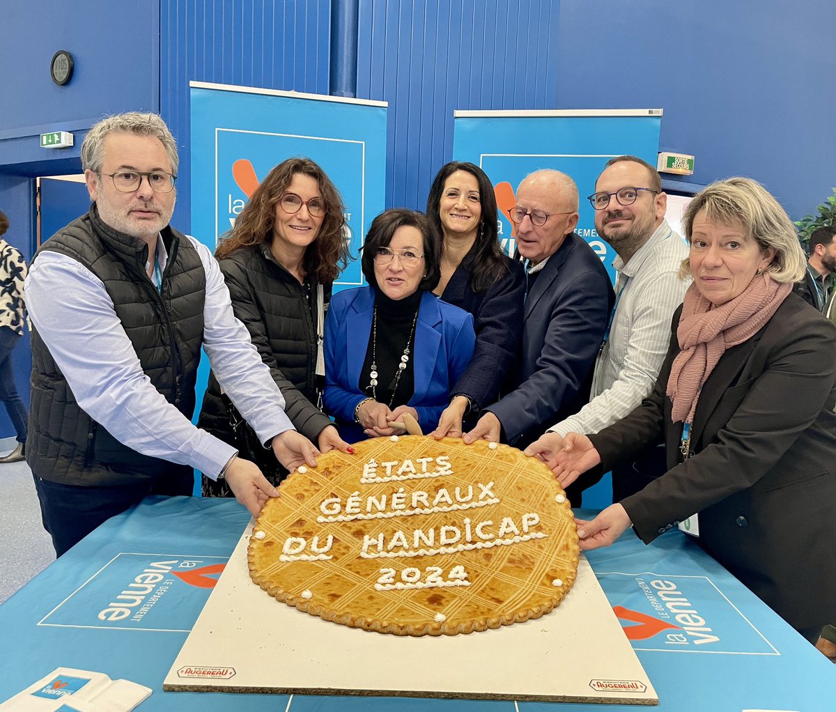 Département de la Vienne tweet media