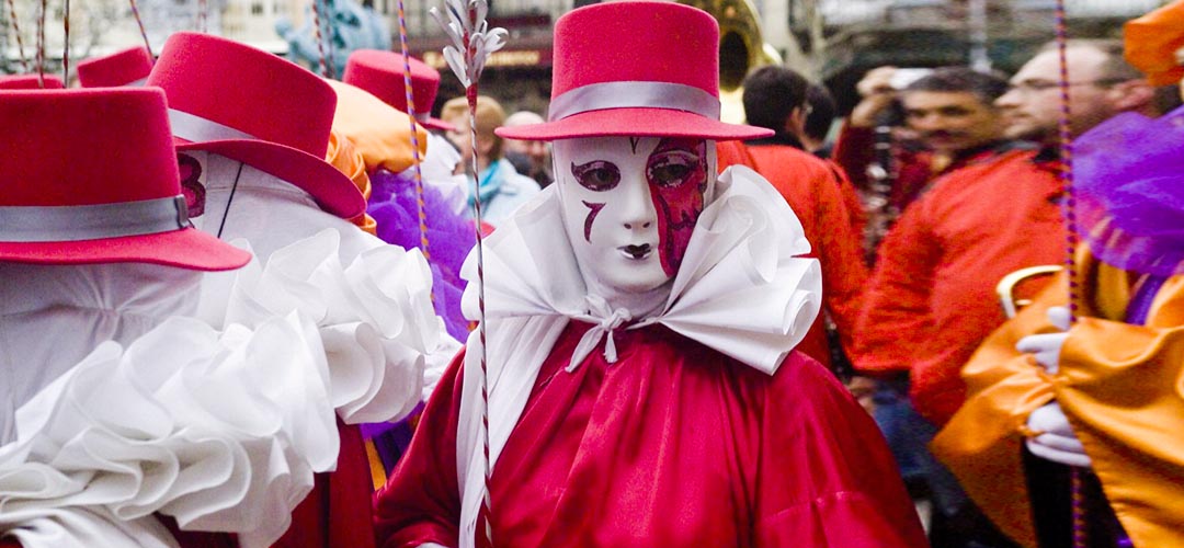_carnivaland's tweet photo. 🎭 The #LimouxCarnival spans January to March 2025, making it the longest in the world! 🇫🇷 Join the festivities in the heart of France.
🗓 Details on https://t.co/A1jJ4WurE1
#CarnavalDeLimoux #FrenchCarnival @visitfrance https://t.co/NOTseVG8F0
