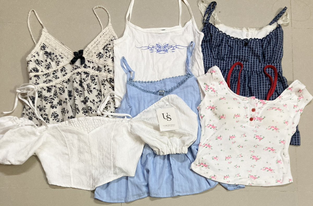 iimmykx's tweet photo. 🍦* ༘ ส่งต่อเสื้อผ้ามือ1/2 ◞˚🥛

◟✦ ⛅️ ราคาหลักสิบ ส่วนใหญ่ไม่เกิน80 มีเยอะกว่าในรูปเยอะมากก

♡ ค่าส่ง1-3 ตัว40/เหมาส่ง50
♡ รี+ปักลด5-.

🐇 ลงวันนี้ (26/11) 20.00 น. 🐇

#ส่งต่อเสื้อผ้า #ส่งต่อเสื้อผ้ามือสอง #ส่งต่อ  #เสื้อผ้ามือสอง #โล๊ะตู้ #โล๊ะตู้เสื้อผ้ามือสอง https://t.co/DTtygUMjEQ