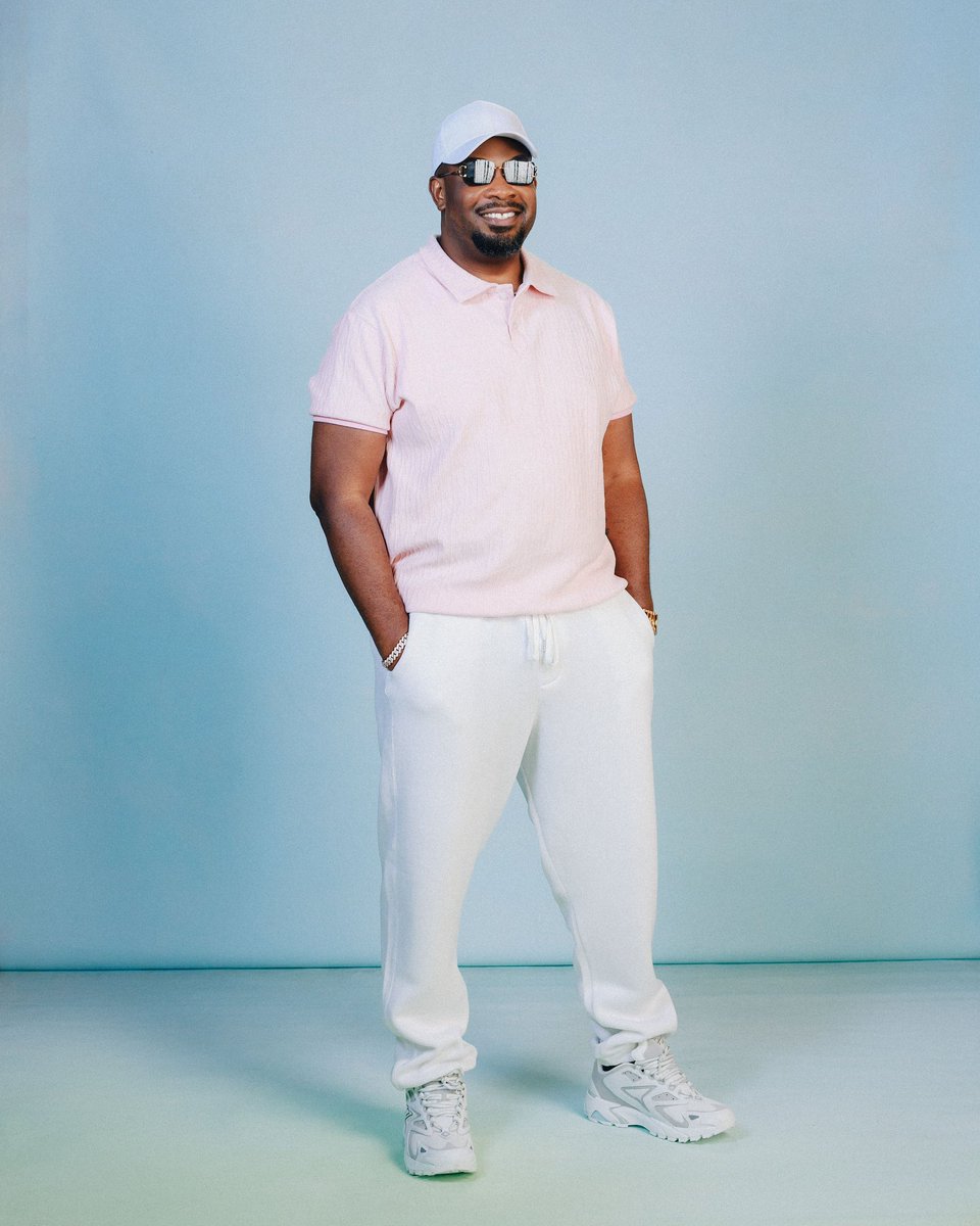 Happy birthday Supreme Leader! <a href="/DONJAZZY/">SUPREMOS 🤍🐘</a> 🐘

You continue to revolutionize the game and make a huge impact on the industry, all while inspiring and empowering a remarkable community around you. 

We love you!  🙌🏼❤️‍🔥