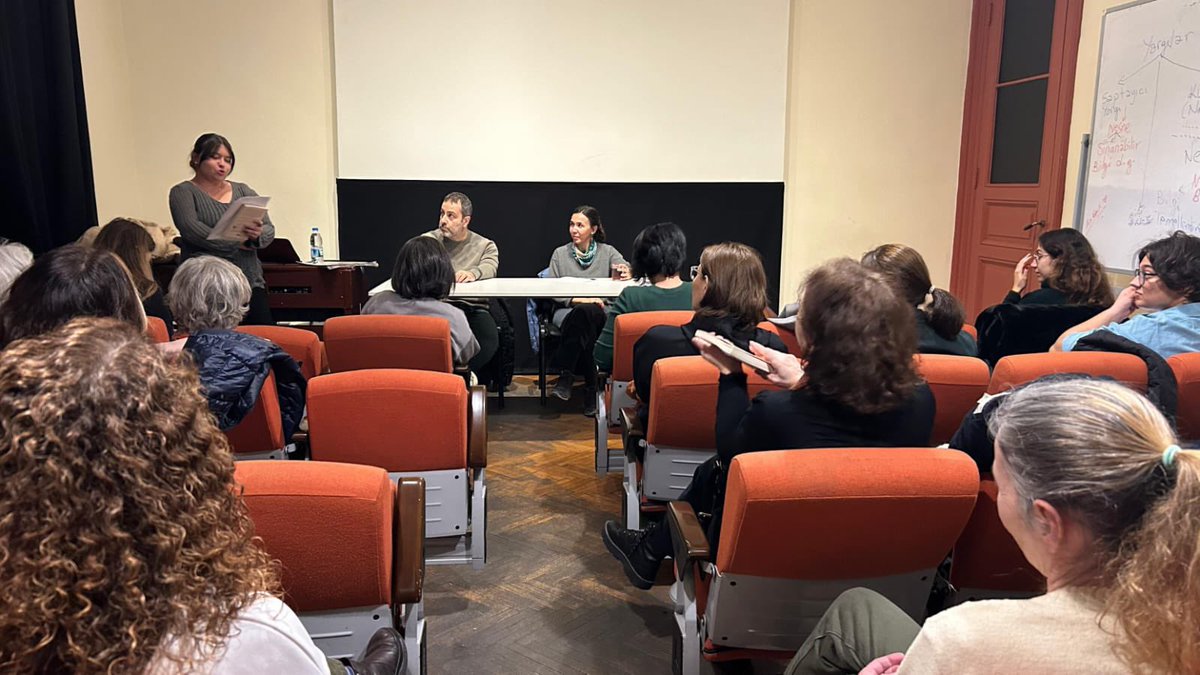 KadikoyMeclisi's tweet image. 25 Kasım Kadına Yönelik Şiddete Karşı Uluslararası Mücadele Günü&apos;nde Suat Derviş Okuma Atölyesi&apos;nde buluştuk!

#25Kasım #kadın #şiddet #suatderviş #eşitlik #özgürlük