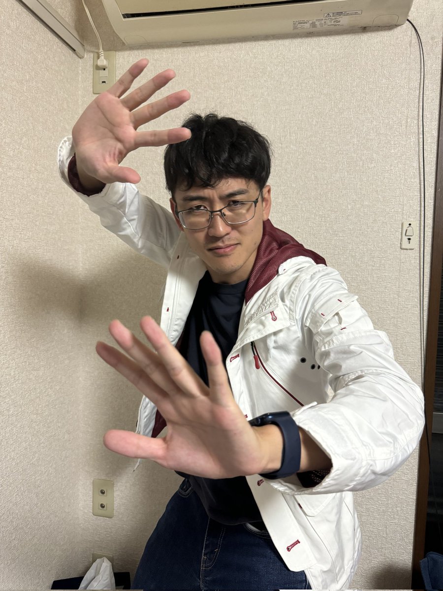 Extreme_Rumble's tweet photo. 新メンバー三名の宣材画像はこちらとなっております！！

一枚目がユウスケ(アンノウン)さん
@MountainBookVI

二枚目があくえりさん 
@Houston_AIE

三枚目があるださん
@RDASH_panda https://t.co/1Szj2PGoFN