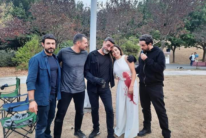 هي خولة ورا الكواليس بحلقة اليوم 
.
الفنانة #رشا_بلال عبر صفحتها :
بتتوقعوا انو خولة رح تقدر تخبر امير ووسام بالحقيقة ؟
#StarAcademyLeLive 
#العميل