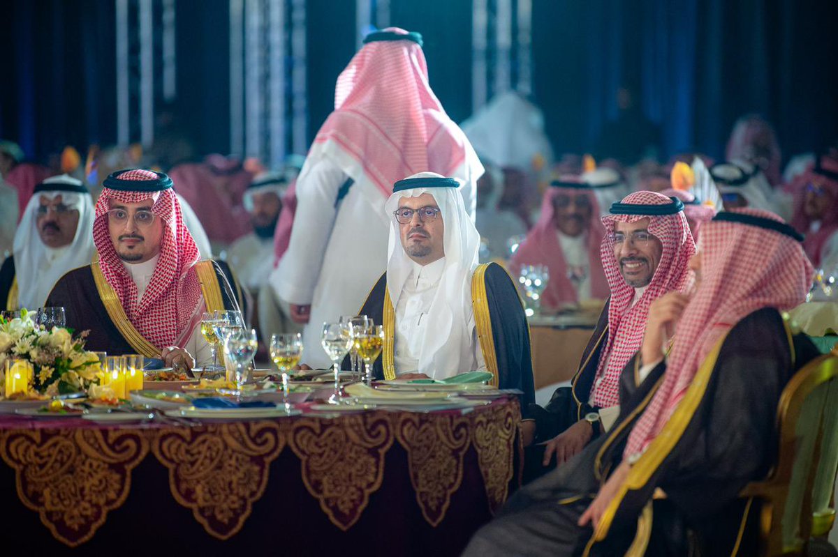 BAlkhorayef's tweet photo. أتقدم بالشكر لسمو نائب أمير منطقة مكة المكرمة، على مشاركته في احتفالنا بمرور 25 عامًا على تأسيس @SgsOrgSa، وإطلاق شعارها الجديد واستذكار دورها التاريخي في تطوير قطاع التعدين، وإدارة المخاطر الجيولوجية، فضلًا عن إنجازاتها المهمة في إكمال المسح الجيولوجي لـ85% من مساحة الدرع العربي https://t.co/H0RrDAWRQp