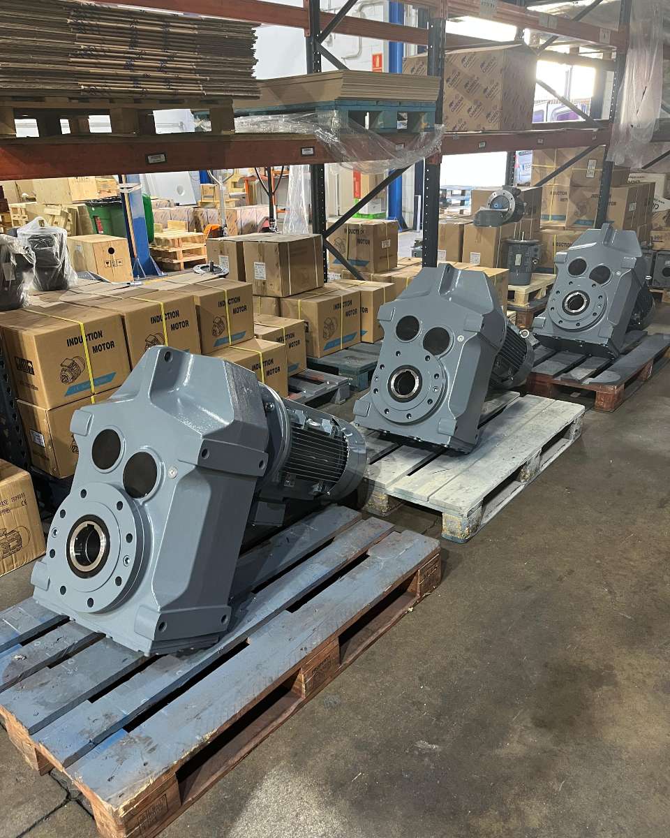 Cidepa's tweet photo. Nuestros CFM-107 en proceso!👍
.
.
SOMOS 🌟 FABRICANTES / WE ARE 🌟 MANUFACTURERS / NOUS SOMMES 🌟 FABRICANTS
https://t.co/iJQ5Moj6zW
#cidepa #sincron #motores #motoreductores #somosfabricantes #metal #siderurgica #industria #metarurgica https://t.co/YfH8x4yCc0