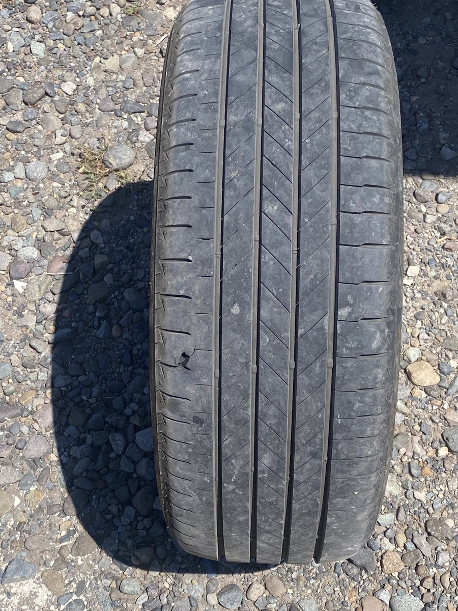 ALEXIMATURANA's tweet photo. @Autop60 Gracias a Dios no Pasó a Mayores. Pero la carretera es concesionada y no se hacen responsables…. Pero para Cobrar uff ahí si funcionan https://t.co/ozMZnwOs4Z
