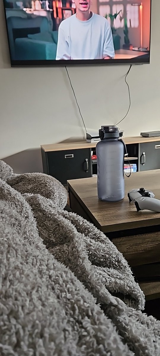 blooddu10's tweet photo. @Maxouks Ouai la sieste qui arrive https://t.co/QOo4fkFQND
