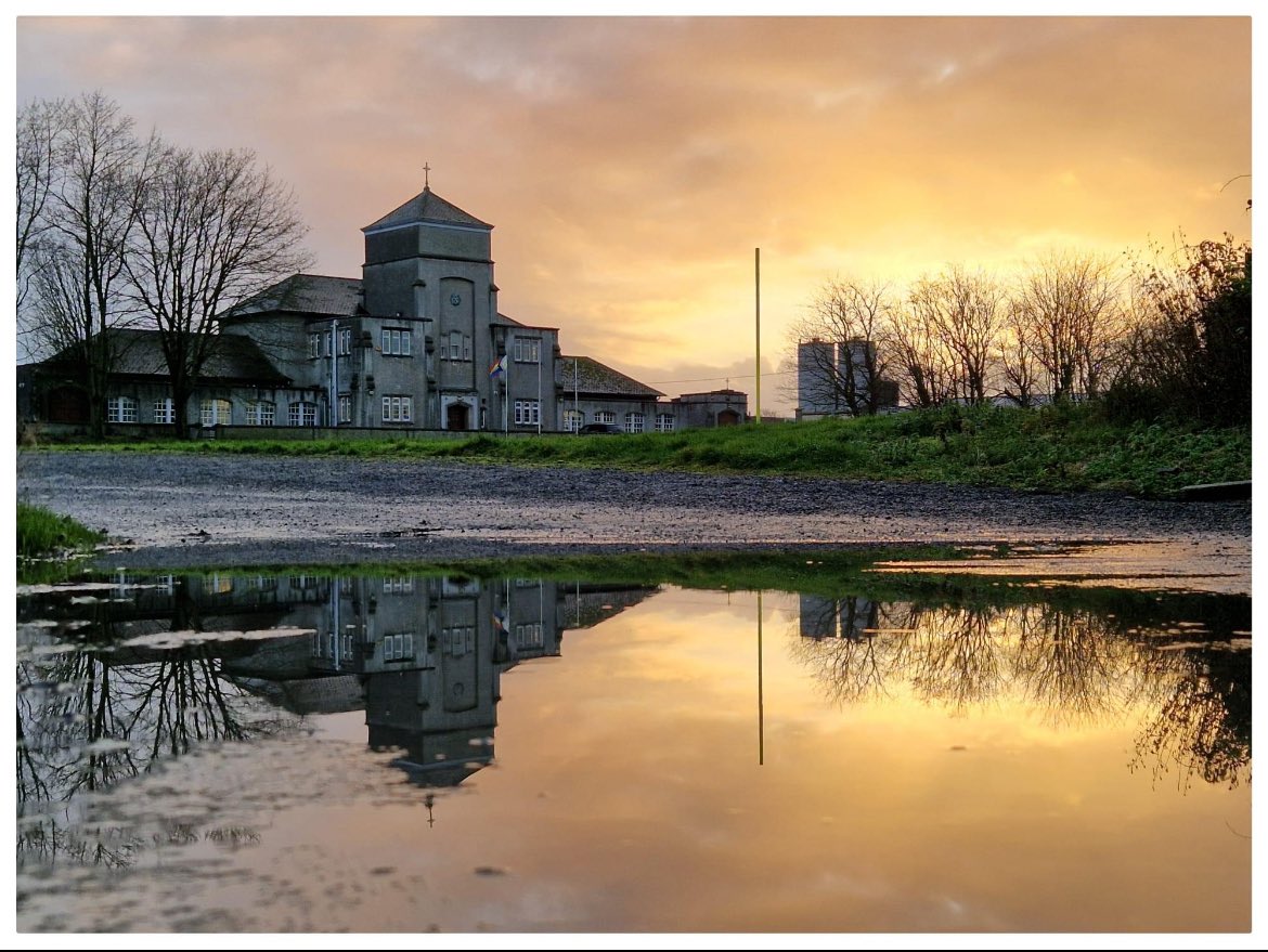 We are accepting applications for enrolments 2025 2026 up to Friday 29th November. Forms are available from the office or the website: abbeyschool.ie/page/Admission…

  #abbeyschooltipp #abbeyschool #abbeytipp