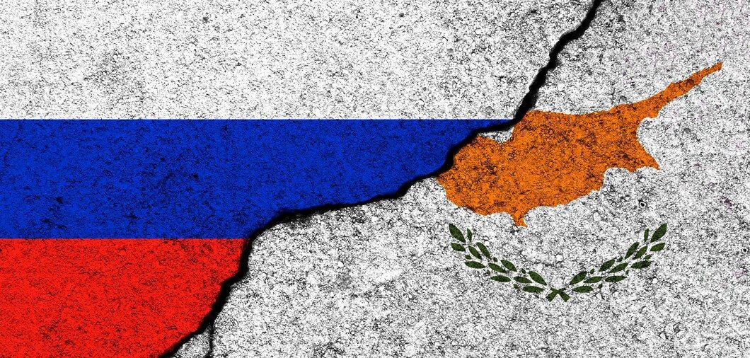 Gerashchenko_en's tweet photo. Rich Russians and Russian officials are very concerned about the information that Cyprus is allegedly planning to join NATO. It is known that many of them have assets, real estate there, and many relatives of the Russian leadership live there.

This is what they write:
"More and more information is leaking out that Cyprus is planning to join NATO. It seems that "Cyprus region" beloved by Russians will finally cease to be friendly. It is worth considering the moving assets, as well as the sale of real estate. It is not known how things will develop further".
