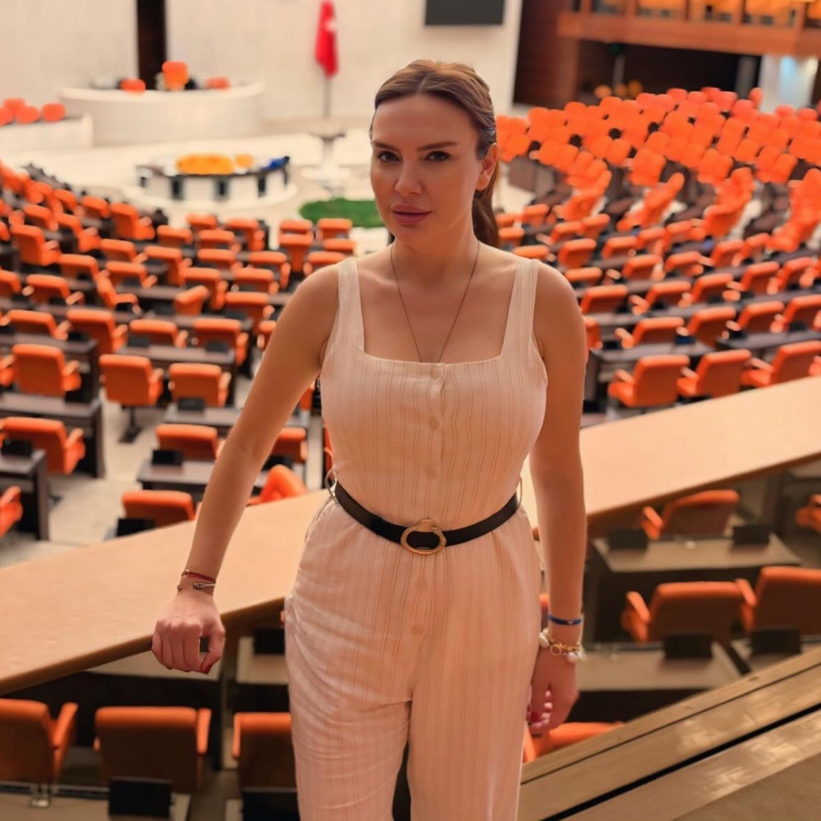 Bahar Feyzan: "Türkiye'de Hindistan hayatına İsviçre fiyatları ödüyoruz."