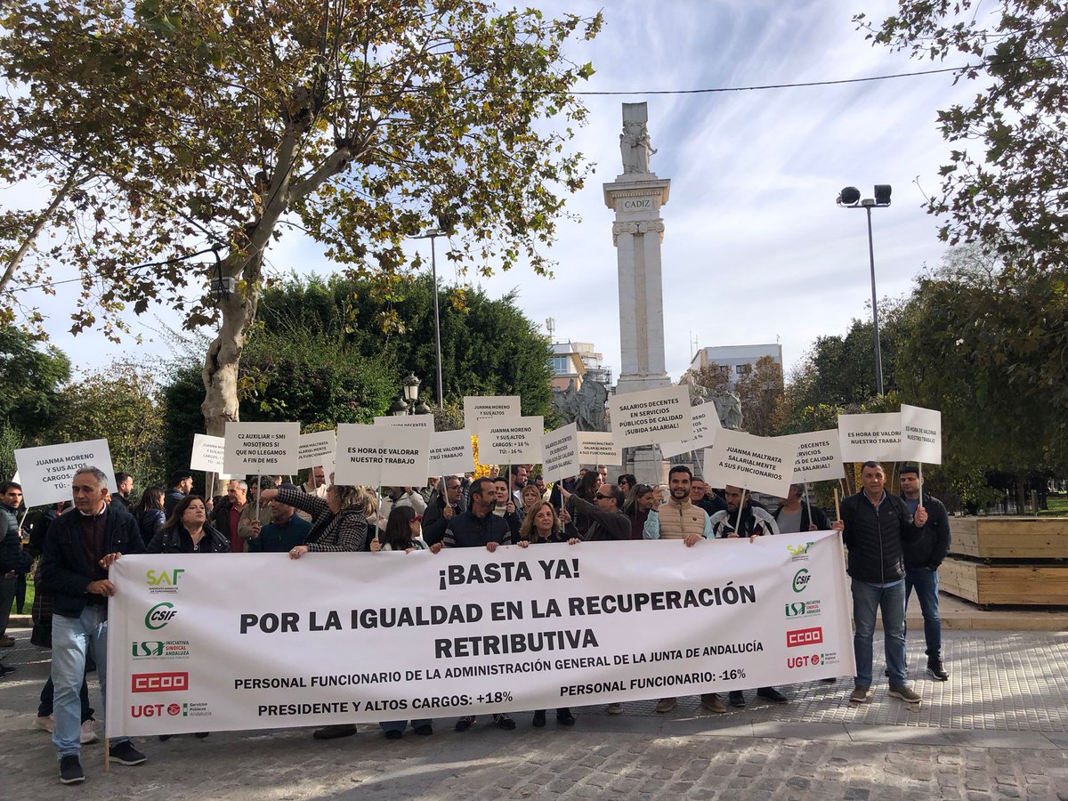 Saf_Andalucia's tweet photo. Volvemos a salir a las calles a luchar por lo que es justo.
No vamos a parar💪🏻 https://t.co/einEHn0bpO