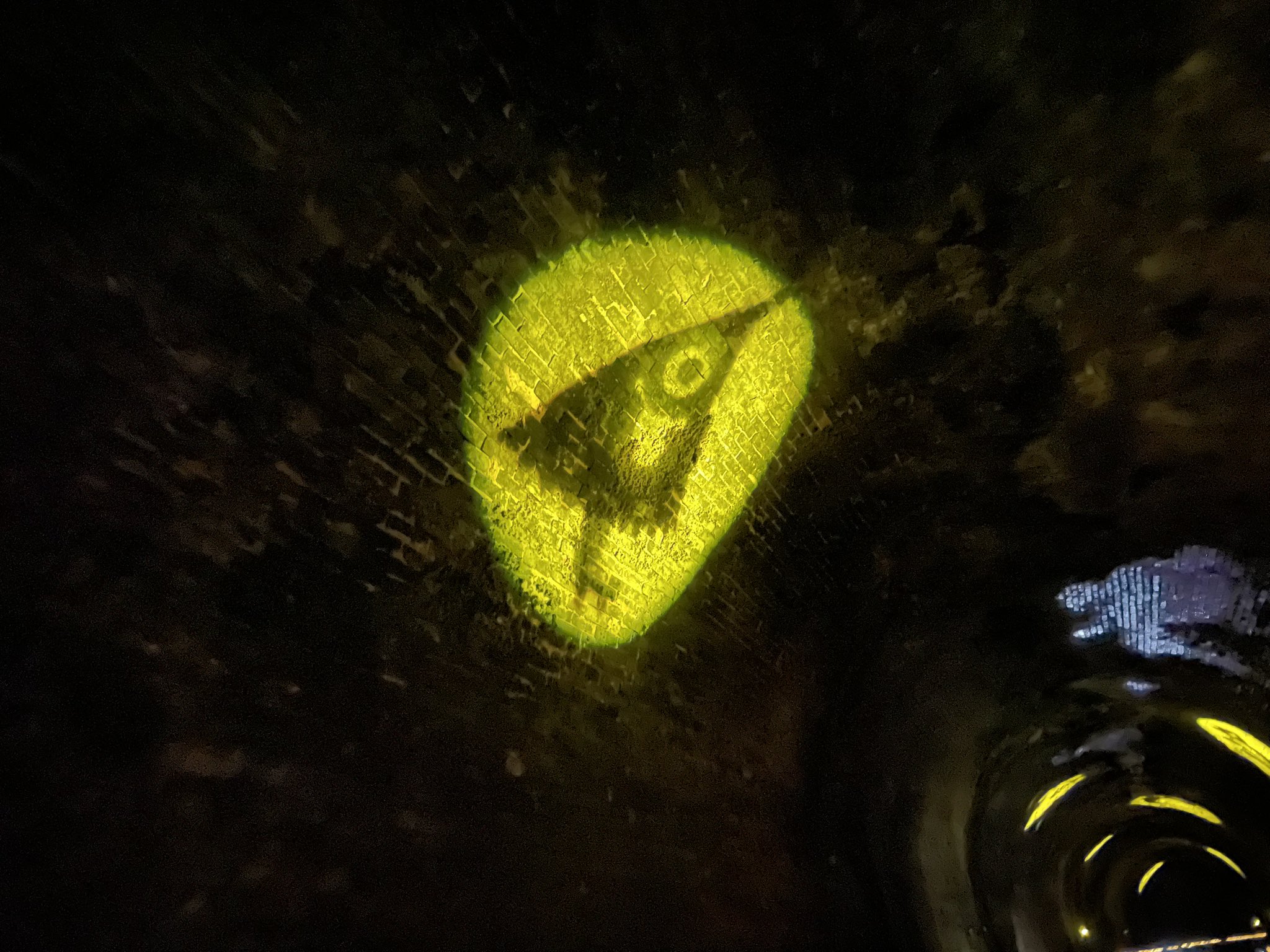 花田少年史 幽霊と秘密のトンネル - Hledat / X