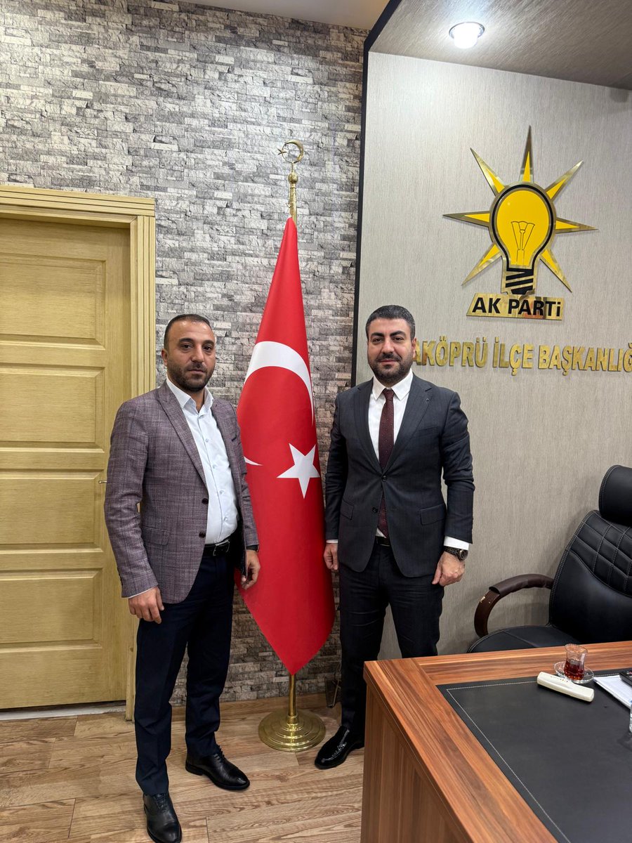 Guneydogu_TV's tweet photo. KOLSUZOĞLU’NDAN BAŞKAN ÇELİK’E HAYIRLI OLSUN ZİYARETİ 

https://t.co/CJityz44uX

@Karakopruak @Akparti @OrhanKolsuzoglu 
@avorhancelik #şanlıurfa #sondakika https://t.co/Pl6xr1Y7uA