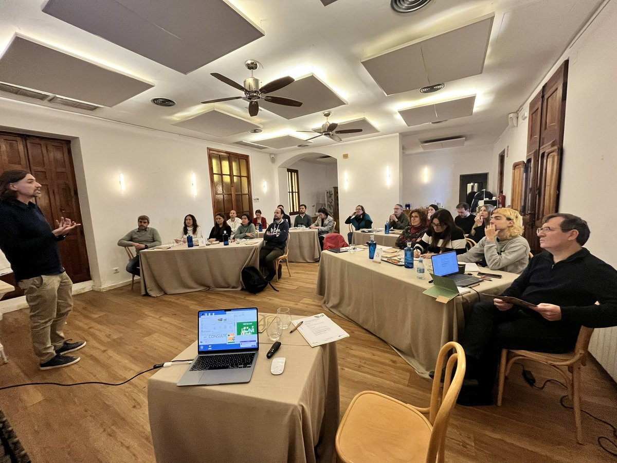 🥳 Ahir celebrarem en <a href="/HVORAMAR/">HOTEL VORAMAR</a> la difusió del programa <a href="/ViRALprojectEU/">ViRAL - A VR Approach in Learning about Doping</a>. Abordarem estratègies innovadores 🚀 per a integrar la sostenibilitat en l’educació. 🍀L’esdeveniment va reunir a educadors, expertes en sostenibilitat i ONGDs. #EducacióPelCanvi #Erasmus+