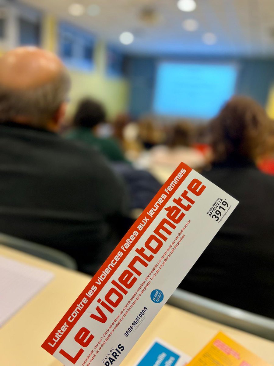 #ToutesEtTousEgaux l 🟣Hier, à l'occasion de la journée nationale de lutte contre le violences faites aux femmes, Juliette Beregi, Directrice de cabinet et Olivier Naboulet, Procureur de la république, ont présidé la commission départementale de la lutte contre les violences