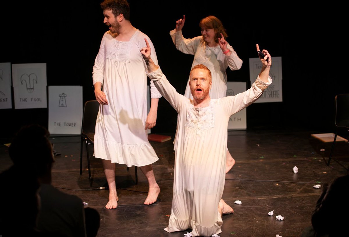 🏴󠁧󠁢󠁳󠁣󠁴󠁿 SCOTLAND! We've finally recovered enough from Fringe to bring #Shuffle back to Edinburgh and Glasgow this week. We'll be at <a href="/StandComedyClub/">The Stand</a> on Wed 27 Nov and at <a href="/StandGlasgow/">The Stand Glasgow</a> on Thu 28 Nov. 

Grab tickets 👇 
buff.ly/4i4V3lB