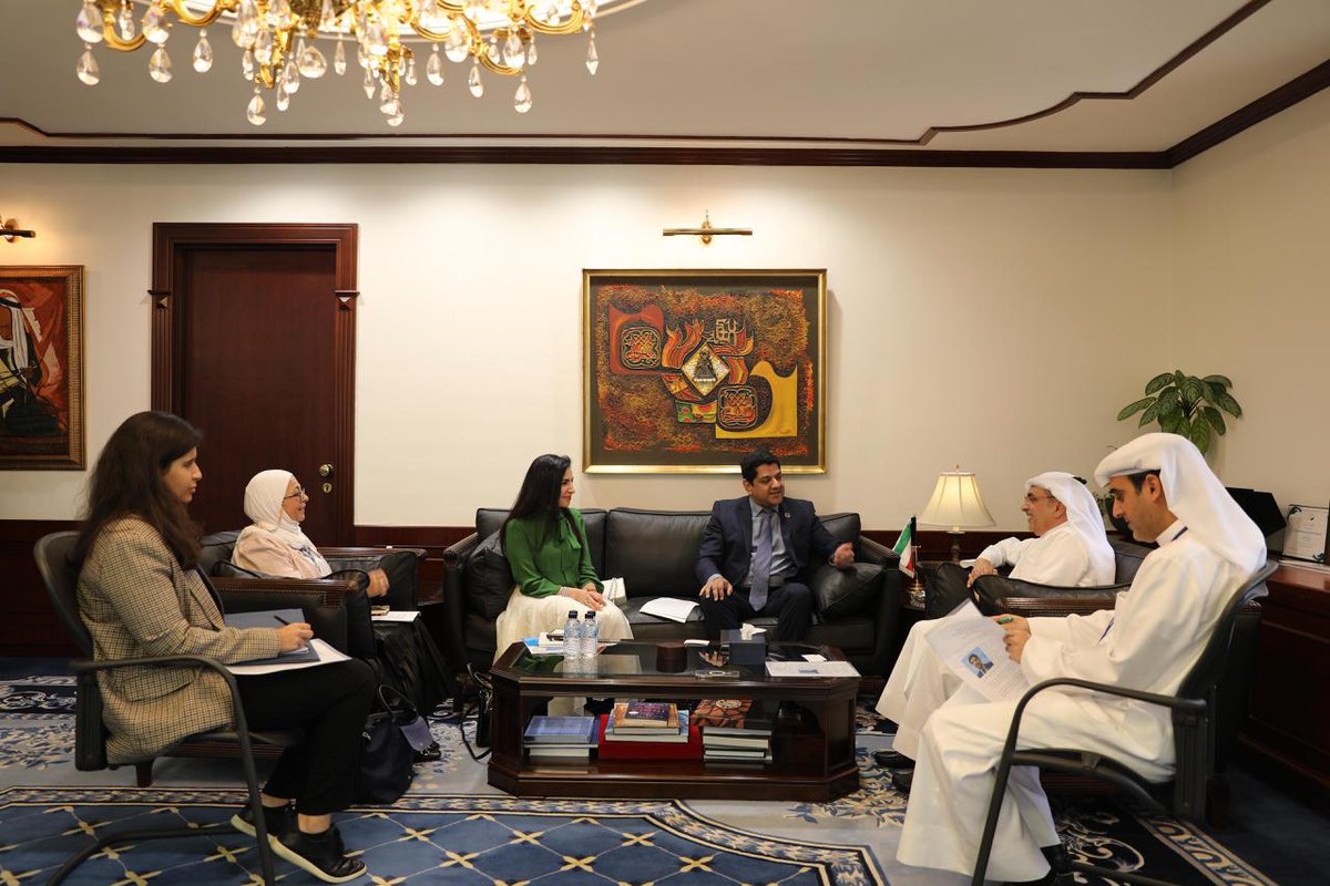 UNOPS Representative &amp; Director and Acting DG of <a href="/KuwaitFund/">الصندوق الكويتي للتنمية</a> met in #Kuwait to discuss global &amp; regional challenges and explore potential partnership opportunities to support countries' development while contributing to the #SDGs .