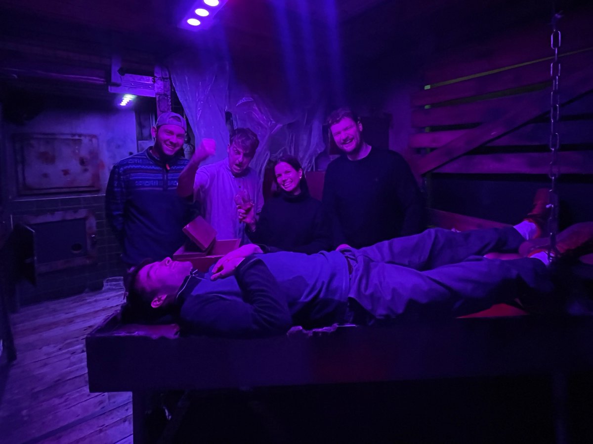 We thought we agreed on no more waivers for #team socials… That didn’t last long once we signed up for a #escaperoom. 😱

Bags over our heads, chained up in a Chophouse… just your standard team social, right? 

With a 25% escape rate, we broke out with 14 minutes to spare!