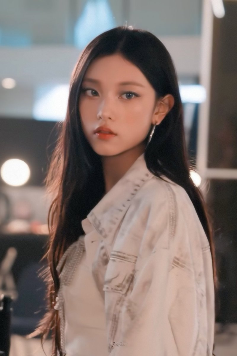 9reykz's tweet photo. #Minji #민지 #Haerin #해린 https://t.co/PUgW0NVFYS