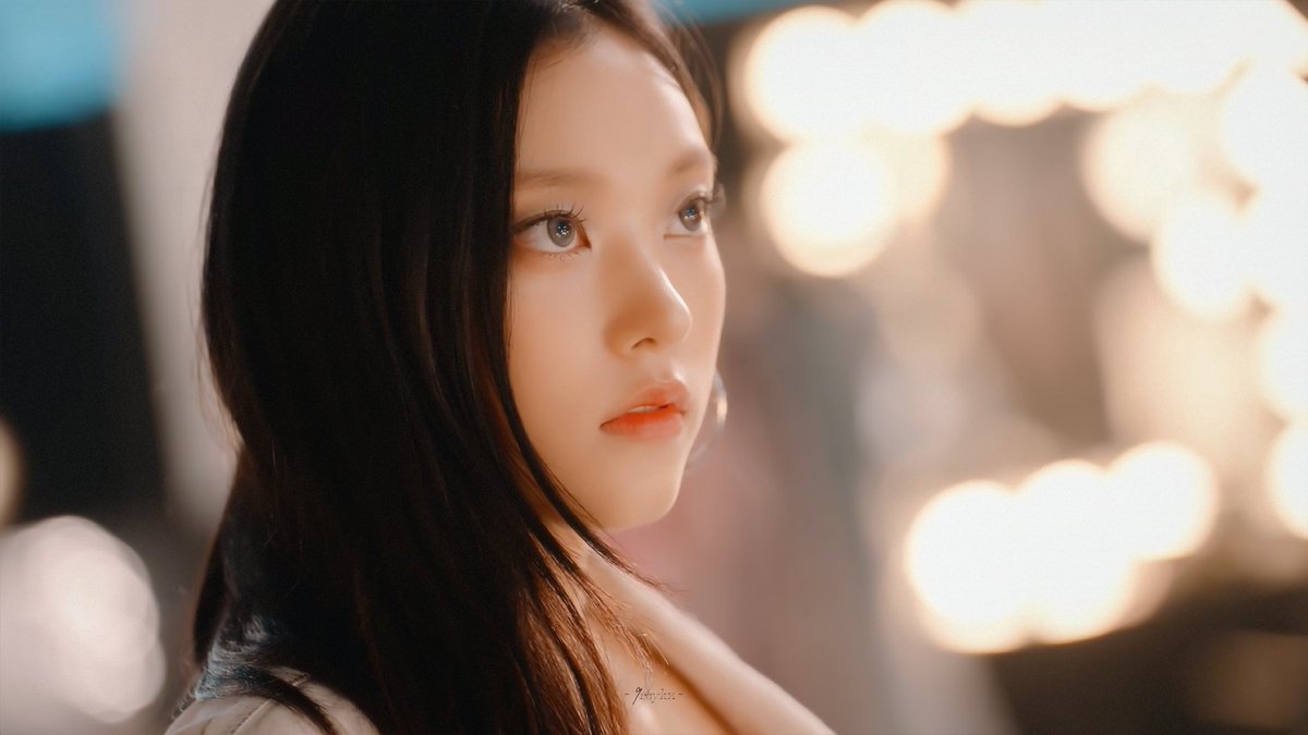 9reykz's tweet photo. #Minji #민지 #Haerin #해린 https://t.co/PUgW0NVFYS