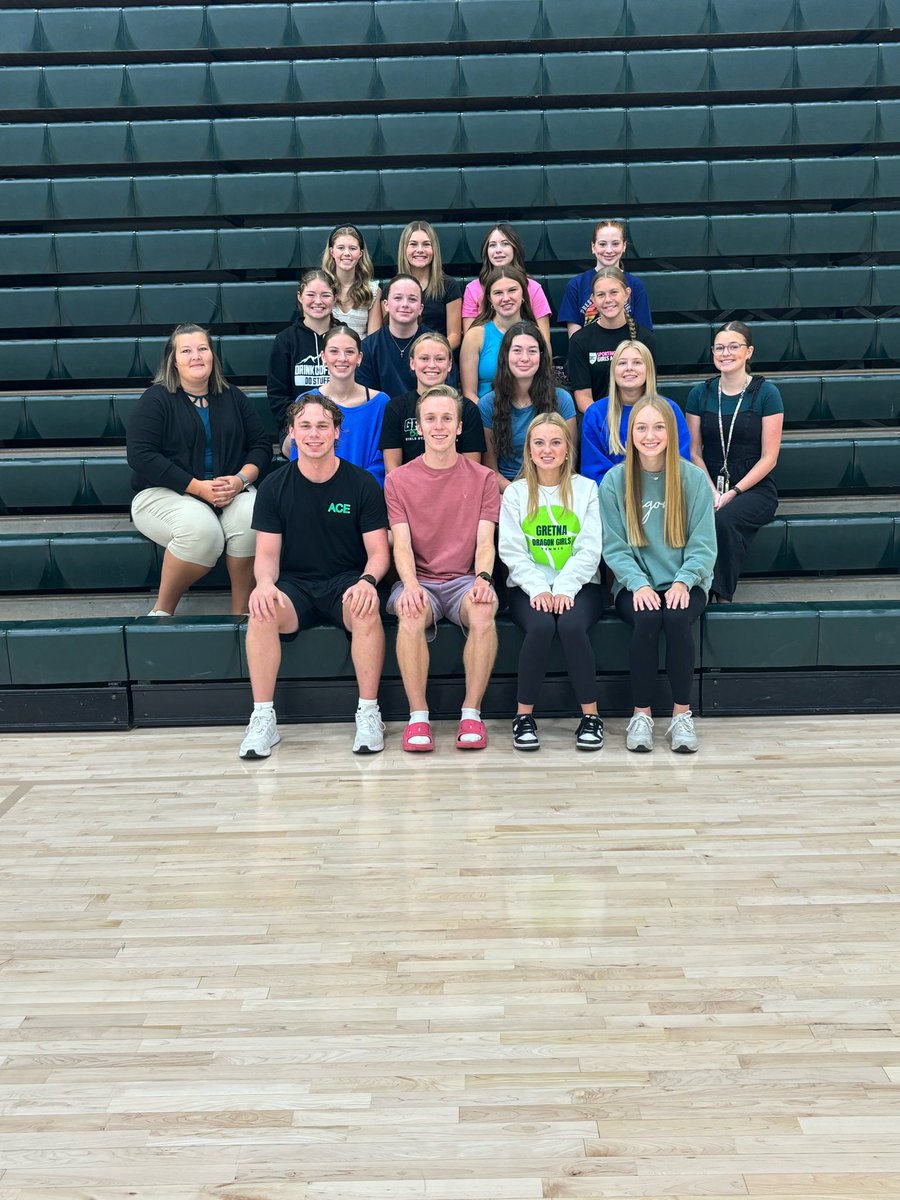 GHSclassofficer's tweet photo. Your GHS Class Officers for the 2024-2025 school year! https://t.co/RQ7Nlnn3t7